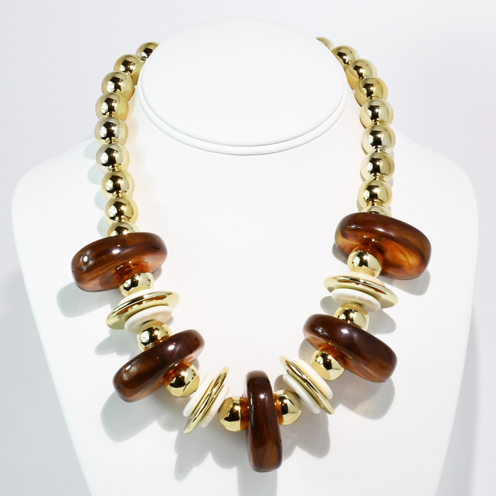Amber Avenue Brown Necklace