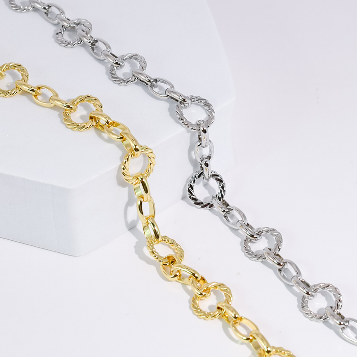 Circle Chain Necklace