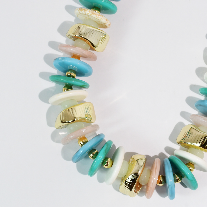 Glow Greens Necklace
