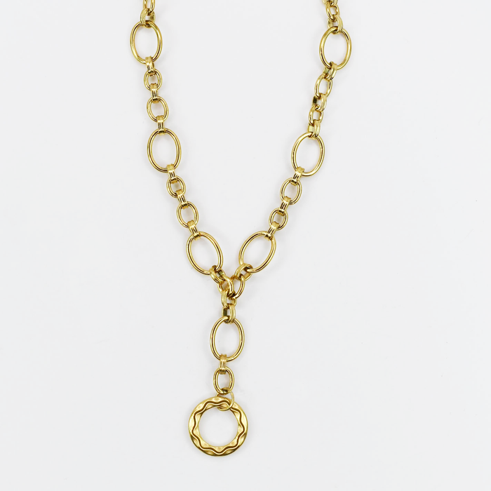 Dainty yet bold gold necklace with oversized oval chain links and hammered round pendant, boutique wholesale jewelry, waterproof tarnish-free hypoallergenic accessory, trendy statement gold necklace for women’s boutiques