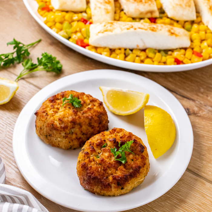 Halibut & Crab Cake Sampler
