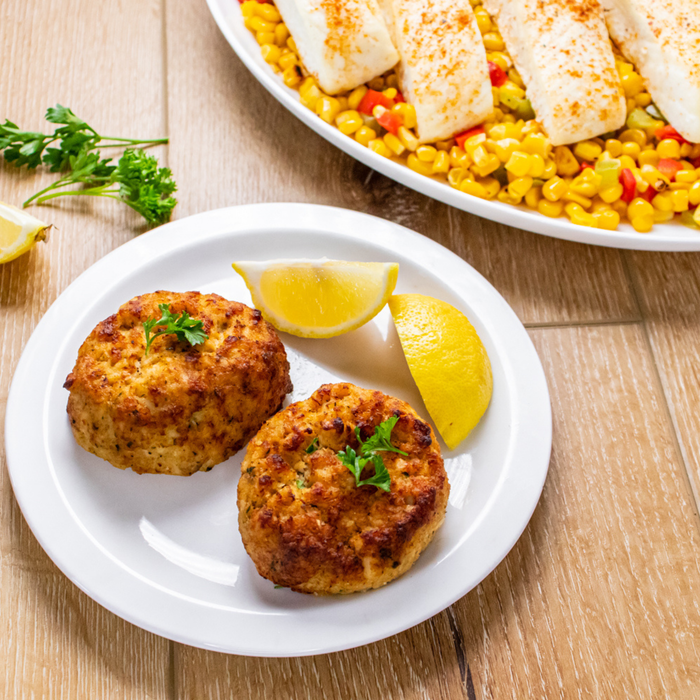 Halibut & Crab Cake Sampler