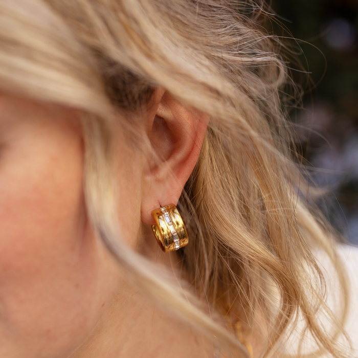 Luxe Line Hoops