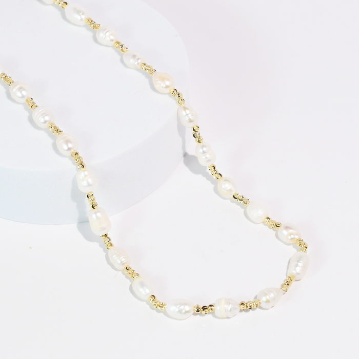 Pearl Chic Necklace