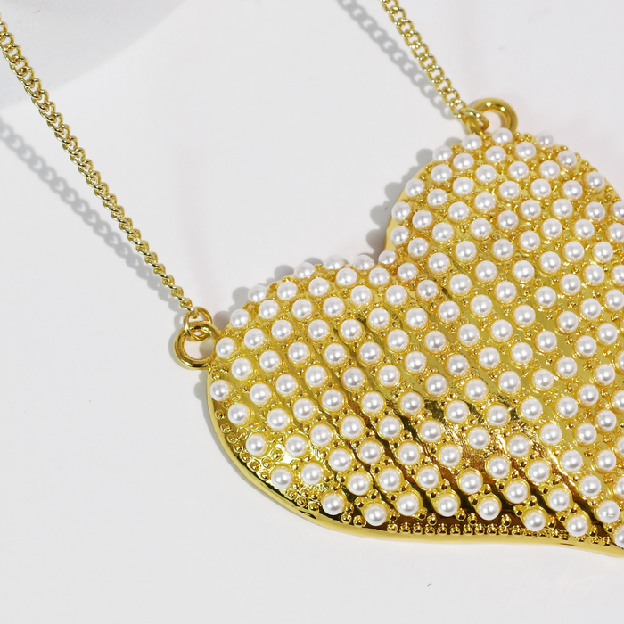Pearl Queen Heart Necklace