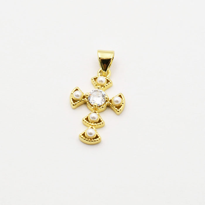 Petite Cross