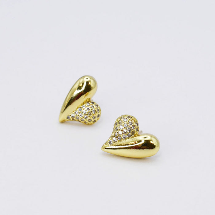 gold plated heart stud earrings, sparkling crystal pavé detailing, hypoallergenic, tarnish-free, wholesale boutique earrings, trendy fashion boutique jewelry, high-quality accessory