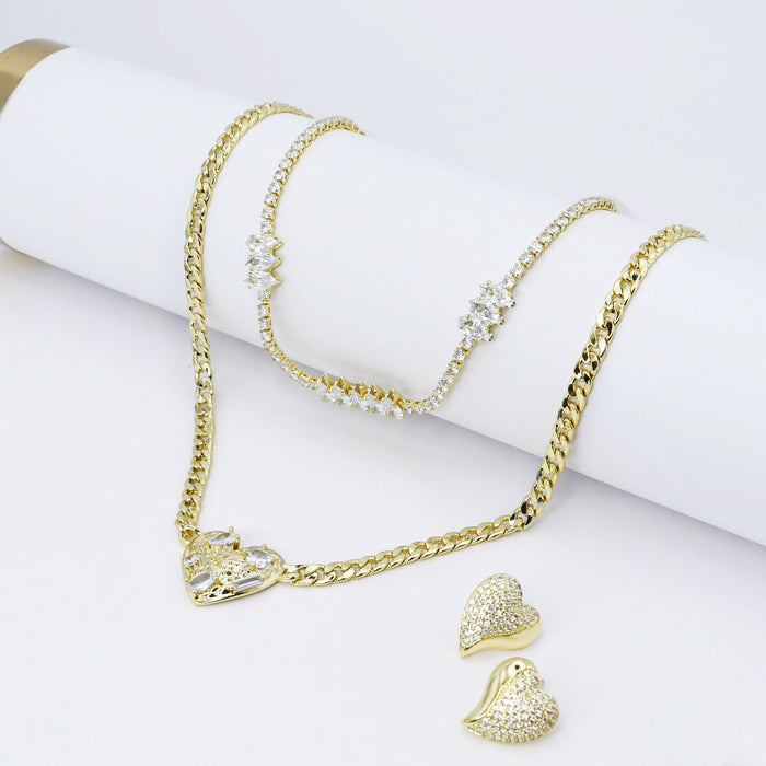dainty gold necklace, layered design, boutique wholesale, womens accessories, statement piece, trendy style, waterproof, hypoallergenic, tarnish free