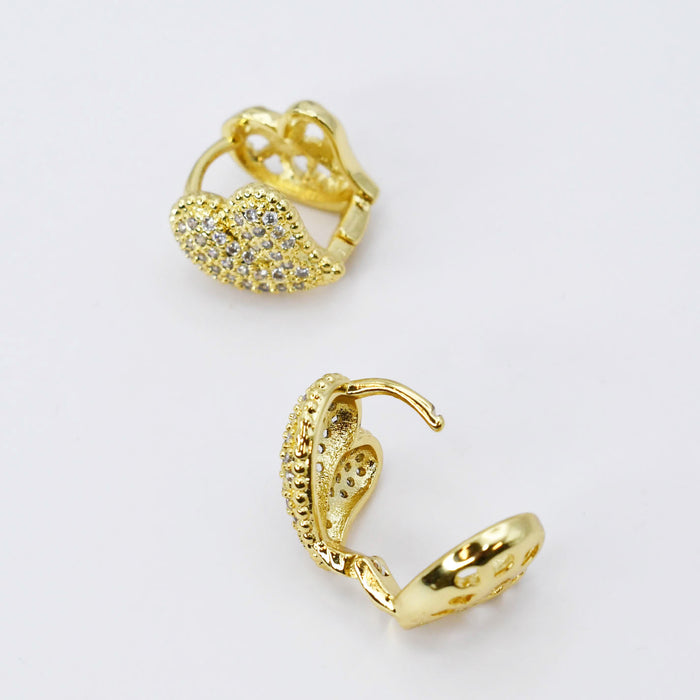 gold heart stud earrings, pavé crystal heart earrings, sparkly gold statement studs, hypoallergenic earrings, tarnish free jewelry, waterproof earrings, fashion jewelry for boutiques, elegant heart earrings wholesale, boutique earrings wholesale