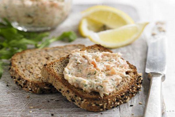 fresh smoked salmon pate