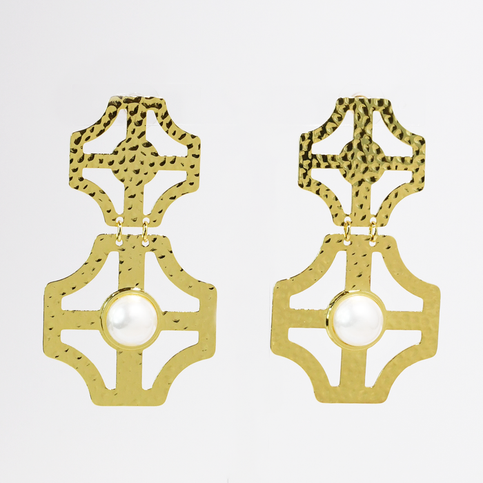 Stacey Pearl Earrings