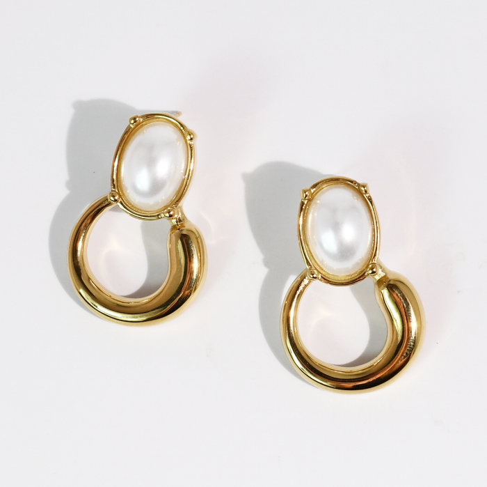 WaterProof Pearly Vintage Stud
